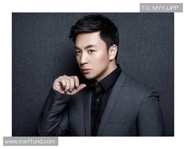 金球奖荣耀背后的成长故事从青涩少年到世界巨星的辉煌历程 金球奖荣耀背后的成长故事从青涩少年到世界巨星的辉煌历程